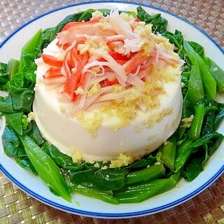 つるむらさきとカニカマ豆腐のサラダ